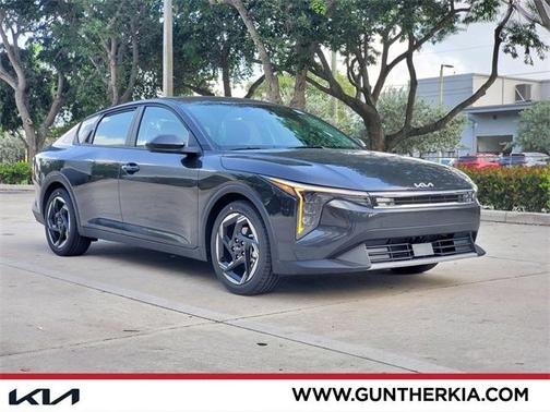 2025 Kia K4 EX