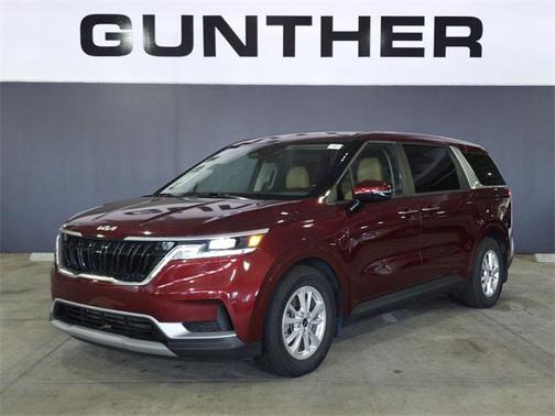 2023 Kia Carnival LX