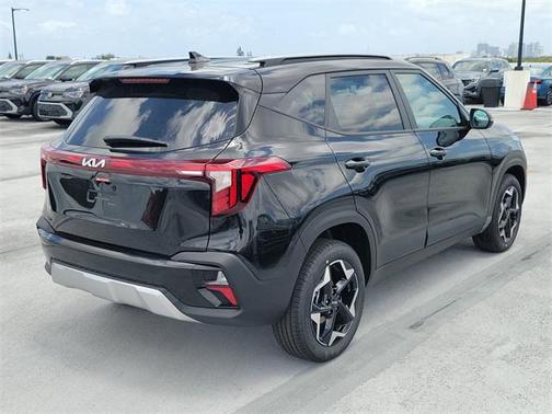 2025 Kia Seltos S