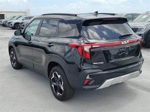 2025 Kia Seltos S