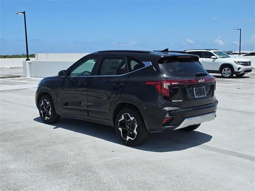 2025 Kia Seltos EX