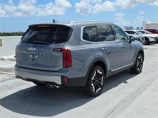 2025 Kia Telluride S