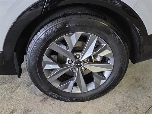 2024 Kia Sportage SX