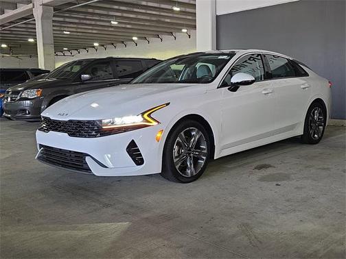 2023 Kia K5 EX