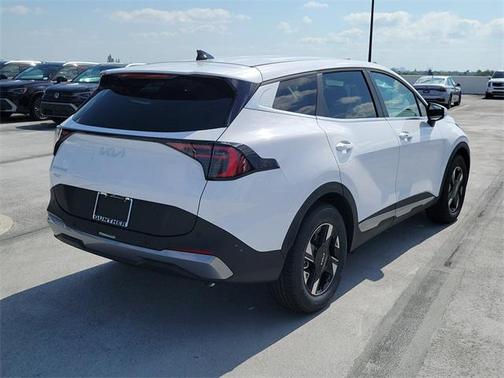 2026 Kia Sportage LX