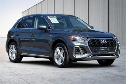 2023 Audi Q5 Premium Plus 55 TFSI e S line quattro S tronic