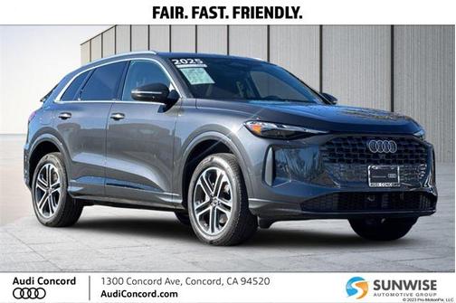 2025 Audi Q5 Premium TFSI quattro S tronic