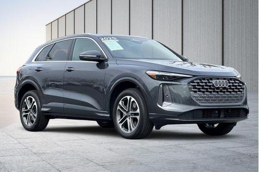 2025 Audi Q5 Premium Plus TFSI quattro S tronic