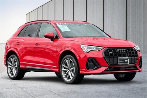 2023 Audi Q3 Premium 45 TFSI S line quattro Tiptronic
