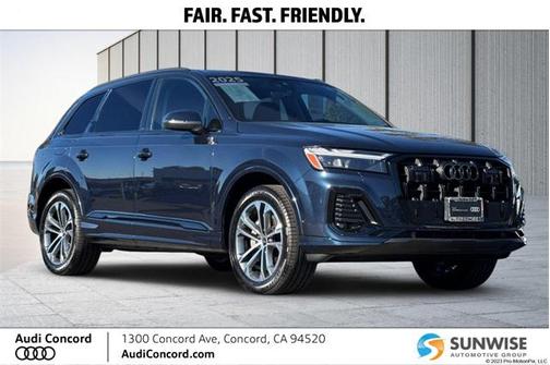 2025 Audi Q7 Premium 45 TFSI quattro Tiptronic