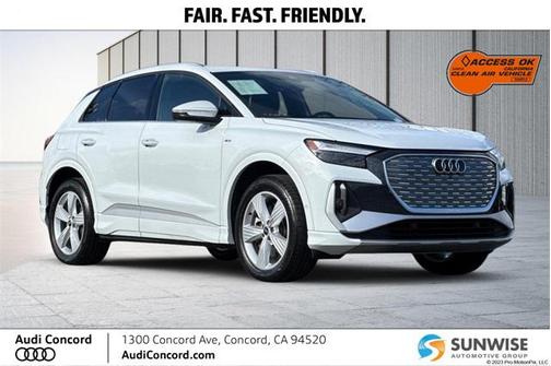 2024 Audi Q4 e-tron Premium Plus 50 quattro