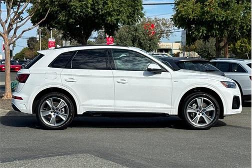 2025 Audi Q5 Premium 45 TFSI S line quattro