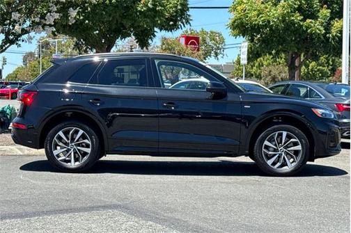 2024 Audi Q5 Premium 45 TFSI S line quattro