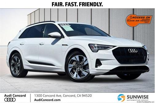 2022 Audi e-tron Premium quattro