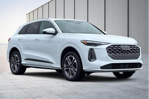 2025 Audi Q5 Premium TFSI quattro S tronic