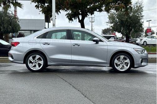 2023 Audi A3 Premium Plus 40 TFSI quattro S tronic