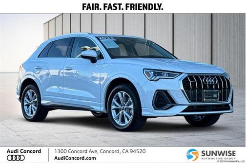 2023 Audi Q3 Premium 45 TFSI S line quattro Tiptronic