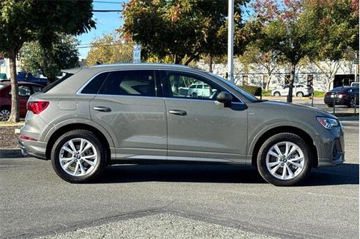 2023 Audi Q3 Premium 45 TFSI S line quattro Tiptronic