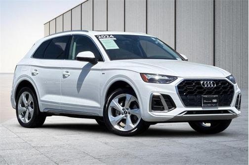 2024 Audi Q5 Premium Plus 45 TFSI S line quattro