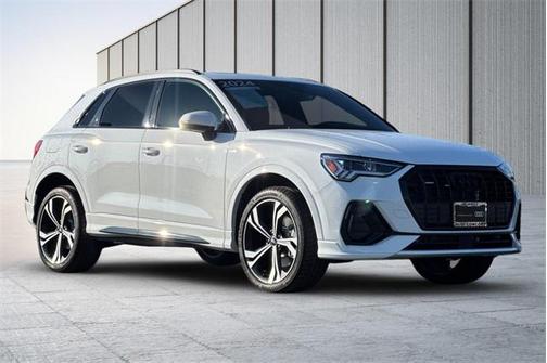 2024 Audi Q3 Premium Plus 45 TFSI S line quattro Tiptronic