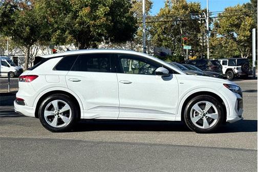 2024 Audi Q4 e-tron Prestige 55 quattro