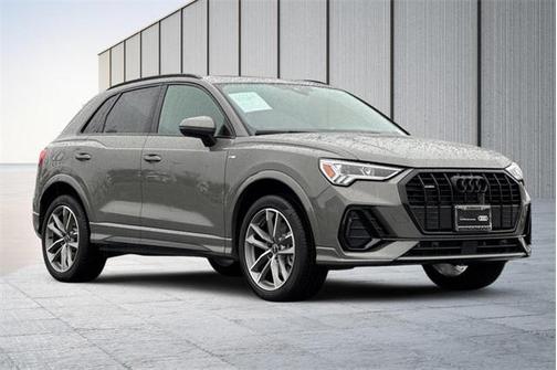 2023 Audi Q3 Premium 45 TFSI S line quattro Tiptronic