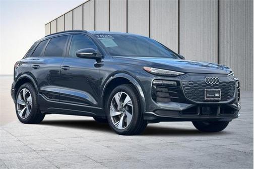2025 Audi Q6 e-tron Premium Plus quattro