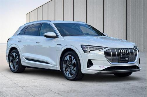 2023 Audi e-tron Premium Plus quattro
