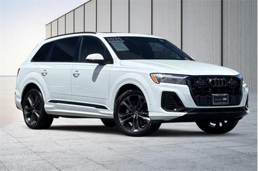 2025 Audi Q7 Premium Plus 55 TFSI quattro Tiptronic