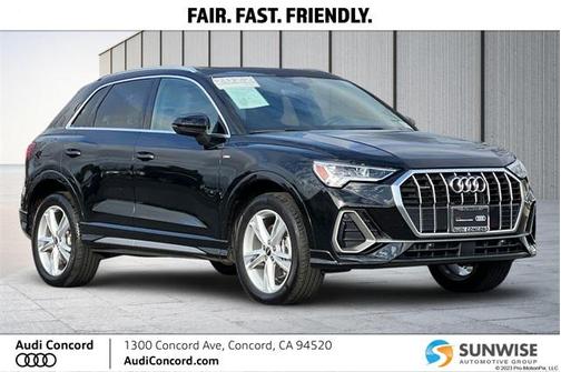 2022 Audi Q3 Premium Plus 45 TFSI S line quattro Tiptronic