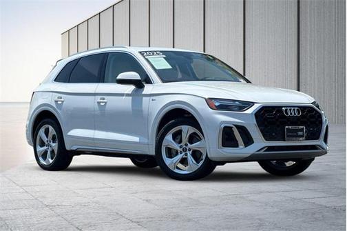 2025 Audi Q5 Premium Plus 45 TFSI S line quattro S tronic