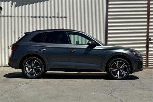 2025 Audi Q5 Premium Plus 45 TFSI S line quattro S tronic