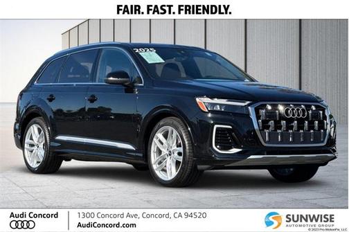 2025 Audi Q7 Premium Plus 55 TFSI quattro Tiptronic