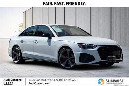 2024 Audi A4 Premium Plus 45 TFSI S line quattro S tronic