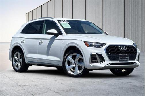 2025 Audi Q5 Premium Plus 45 TFSI S line quattro S tronic