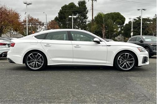 2024 Audi A5 Sportback Premium Plus 45 TFSI quattro S tronic