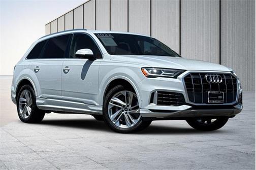 2022 Audi Q7 Premium Plus 55 TFSI quattro Tiptronic