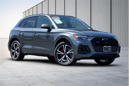 2025 Audi Q5 Premium Plus 45 TFSI S line quattro S tronic