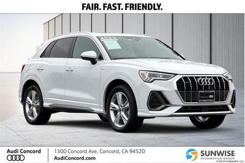 2023 Audi Q3 Premium 45 TFSI S line quattro Tiptronic