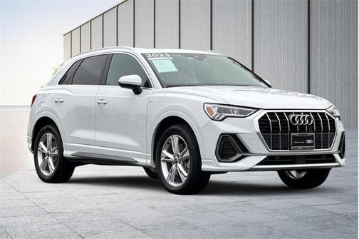 2023 Audi Q3 Premium 45 TFSI S line quattro Tiptronic