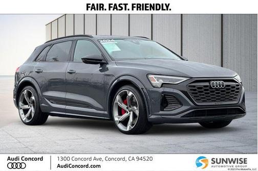 2024 Audi SQ8 e-tron Prestige quattro