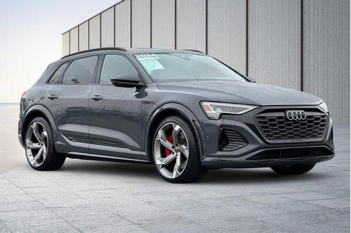 2024 Audi SQ8 e-tron Prestige quattro