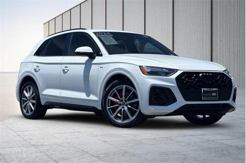 2024 Audi Q5 Premium Plus 55 TFSI e S line quattro S tronic