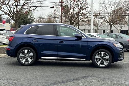 2023 Audi Q5 Premium Plus 40 TFSI quattro S tronic