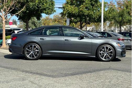 2025 Audi A6 Premium Plus 55 TFSI quattro S tronic