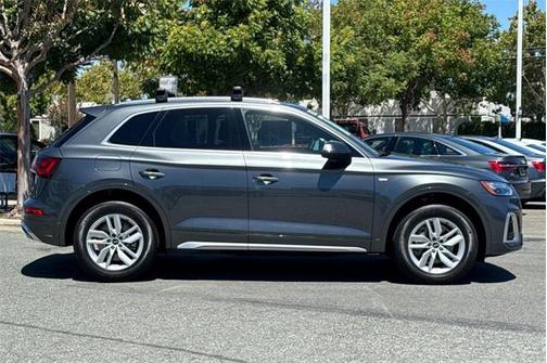 2022 Audi Q5 Premium 45 TFSI S line quattro S tronic