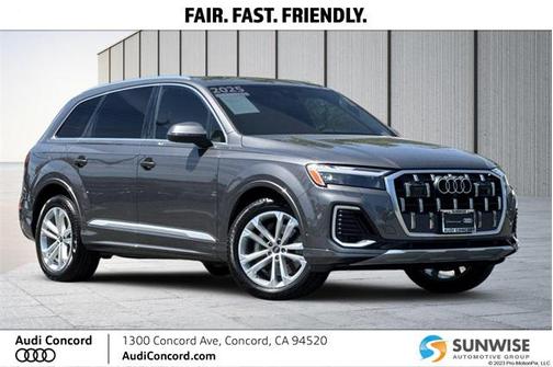 2025 Audi Q7 Premium Plus 45 TFSI quattro Tiptronic