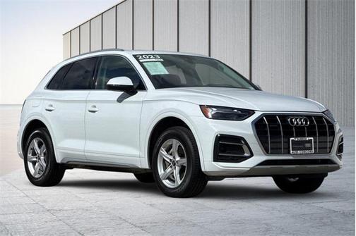 2023 Audi Q5 Premium 40 TFSI quattro S tronic