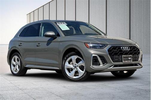 2025 Audi Q5 Premium Plus 45 TFSI S line quattro S tronic