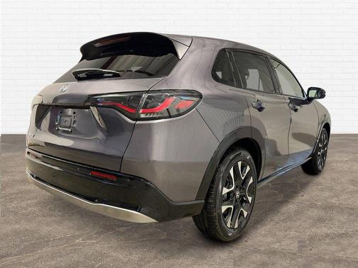 Modern Steel Metallic 2027 Honda HR-V EX-L